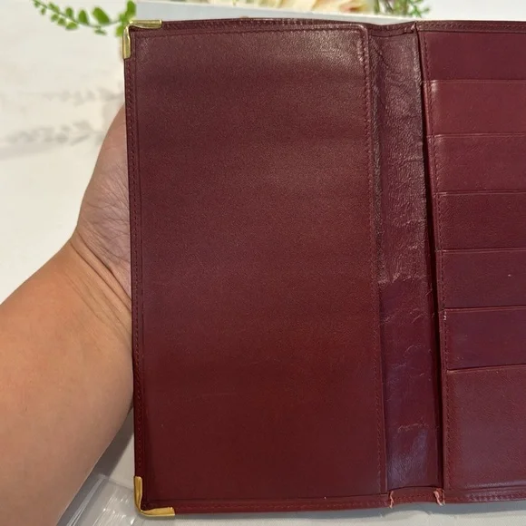 Authentic Cartier bifold wallet - Picture 4 of 9